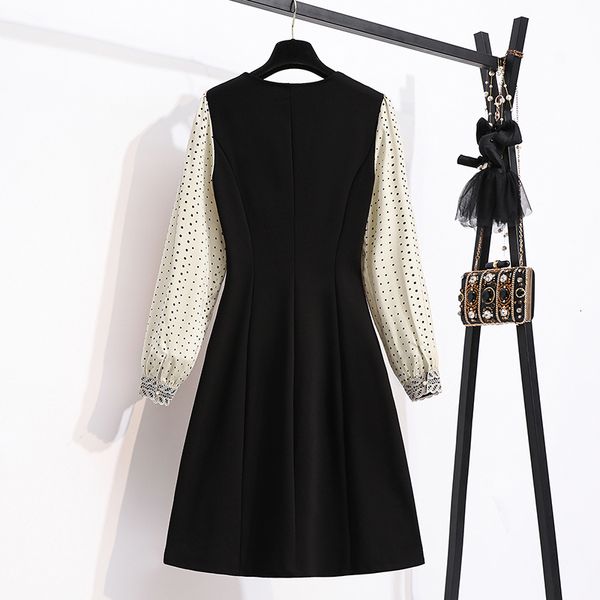 vintage elegant woman bodycon office line dressed polka dot puff long sleeve single breasted party dress 2021 longer size zbfu, Black;gray
vintage elegant woman bodycon office line dressed polka dot puff long sleeve single breasted party dress 2021 longer size zbfu, Black;gray