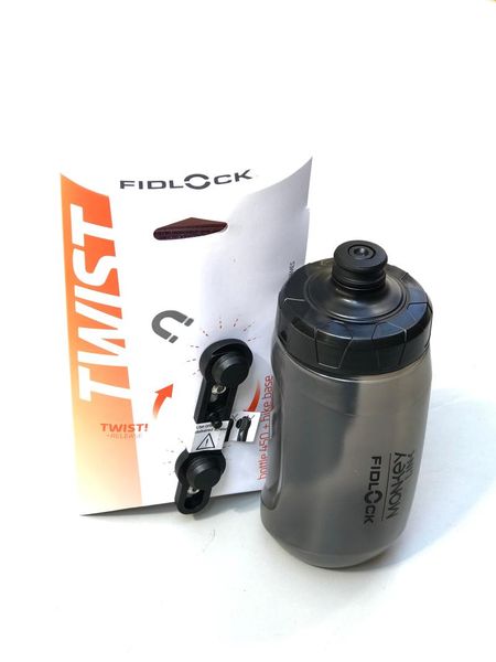 fidlock twist cycling bicycle drinking bottle in cooperation with monkey-link 450ml 590ml600ml
fidlock twist cycling bicycle drinking bottle in cooperation with monkey-link 450ml 590ml600ml