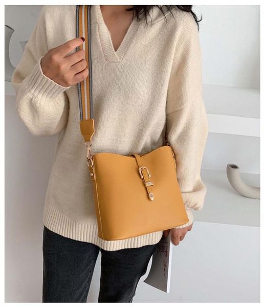 evening bags pu women's crossbody solid color shoulder for ladies handbag fashion female messenger waterproof women tote
evening bags pu women's crossbody solid color shoulder for ladies handbag fashion female messenger waterproof women tote