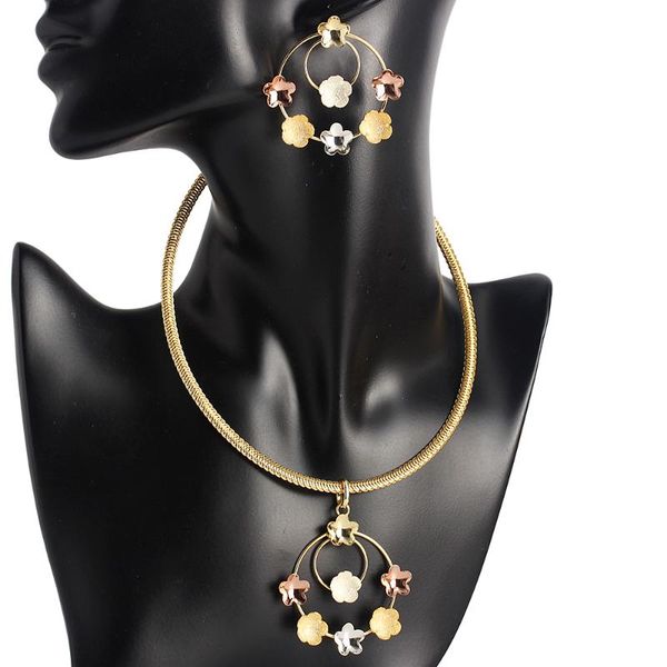 earrings & necklace factory direct sale wholesale stainless steel jewelry women box 18 gold earring simple diamond necklaces set, Silver
earrings & necklace factory direct sale wholesale stainless steel jewelry women box 18 gold earring simple diamond necklaces set, Silver