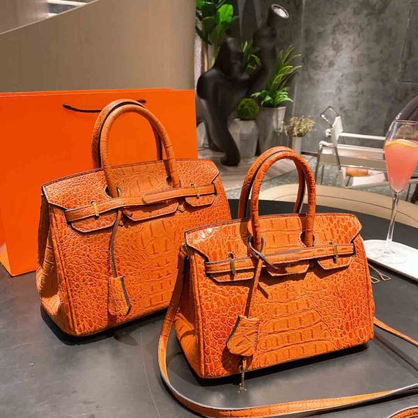 wholesale 5a designer handbag genuine leather handbags marmont bag plain crocodile lock cover hard lady single interior zipper pocket flap p
wholesale 5a designer handbag genuine leather handbags marmont bag plain crocodile lock cover hard lady single interior zipper pocket flap p