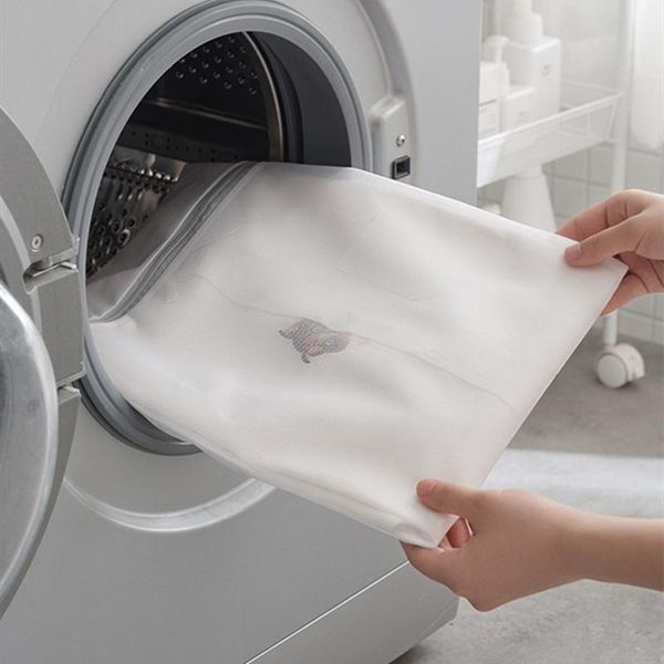 laundry bags mesh bag with protected zipper household washing machine bra dirty clothes organizer
laundry bags mesh bag with protected zipper household washing machine bra dirty clothes organizer