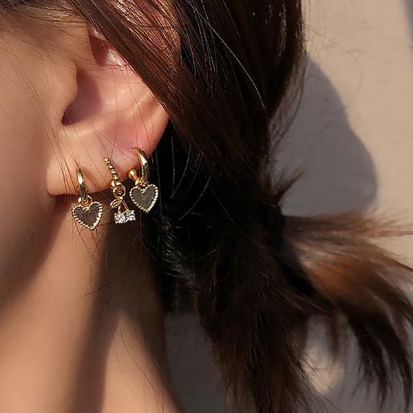 hoop & huggie 4pcs/set love heart gold small earrings cherry rhinestone for women cute butterfly romantic earring 2021 trendy, Golden;silver
hoop & huggie 4pcs/set love heart gold small earrings cherry rhinestone for women cute butterfly romantic earring 2021 trendy, Golden;silver