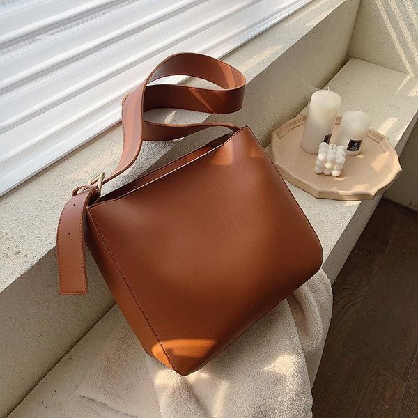 handbag women luxurys designers bags 2021 crossbody bag vintage pu leather bucket purse multi pochette louisbags_18
handbag women luxurys designers bags 2021 crossbody bag vintage pu leather bucket purse multi pochette louisbags_18