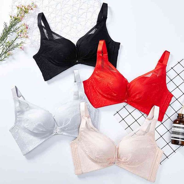french lingerie women gather together to close the breast without steel thick lace bra fashion style, Black;white
french lingerie women gather together to close the breast without steel thick lace bra fashion style, Black;white