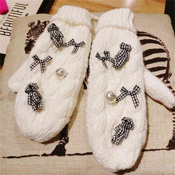 gloves korean bear series happy cartoon mittens women' characters thickened warm, Blue;gray
gloves korean bear series happy cartoon mittens women' characters thickened warm, Blue;gray