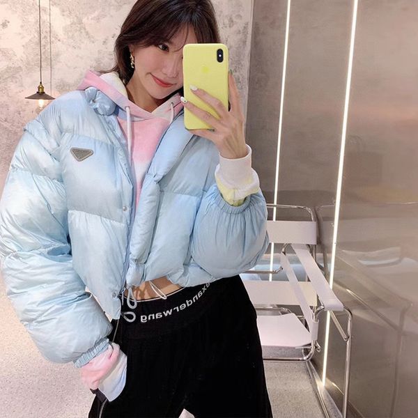 2021 new short down feather parkas for the woman autumn luxury designer streetwear wireaker jacket b1ne, Black
2021 new short down feather parkas for the woman autumn luxury designer streetwear wireaker jacket b1ne, Black