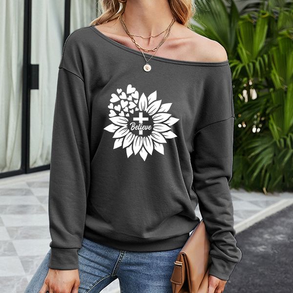2021 autumn women's slant shoulder sunflower print casual loose long sleeve sweater women, Black
2021 autumn women's slant shoulder sunflower print casual loose long sleeve sweater women, Black