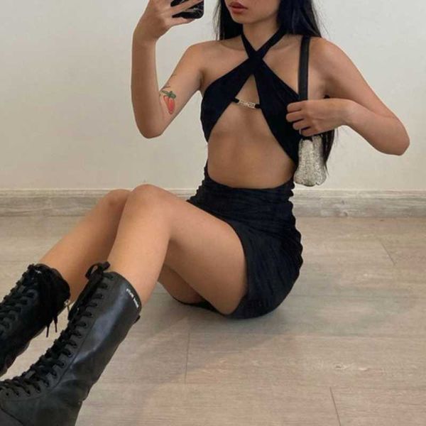 casual dresses 2021 summer women's style cross hanging neck lace-up hollow open back wrapped breast dress bag hip female, Black;gray
casual dresses 2021 summer women's style cross hanging neck lace-up hollow open back wrapped breast dress bag hip female, Black;gray