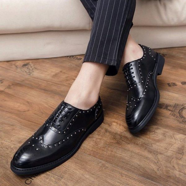 dress shoes men's pu personality rivet brogue fashionable and comfortable all-match business casual banquet dance hl115, Black
dress shoes men's pu personality rivet brogue fashionable and comfortable all-match business casual banquet dance hl115, Black