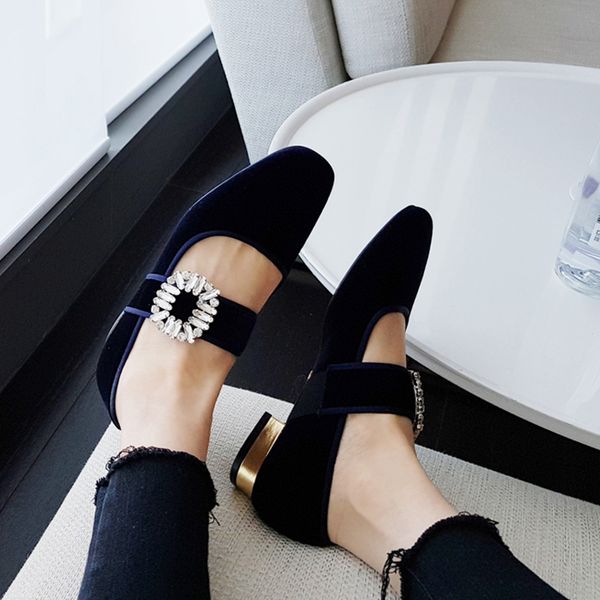 electric slipping ballerine mouth shattering head shaving shoes women flats size 33-46 848m, Black
electric slipping ballerine mouth shattering head shaving shoes women flats size 33-46 848m, Black