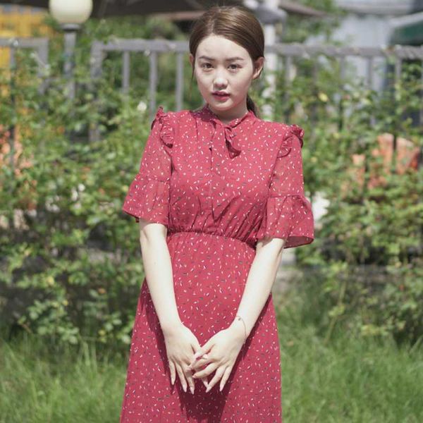 casual dresses women chiffon maxi dress boho chic 2021 summer fashion floral print short sleeve long brand clothes, Black;gray
casual dresses women chiffon maxi dress boho chic 2021 summer fashion floral print short sleeve long brand clothes, Black;gray