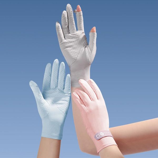 five fingers gloves sunscreen summer thin female driving outdoor cycling silicone anti-skid breathable anti-uv silk sleeve, Blue;gray
five fingers gloves sunscreen summer thin female driving outdoor cycling silicone anti-skid breathable anti-uv silk sleeve, Blue;gray