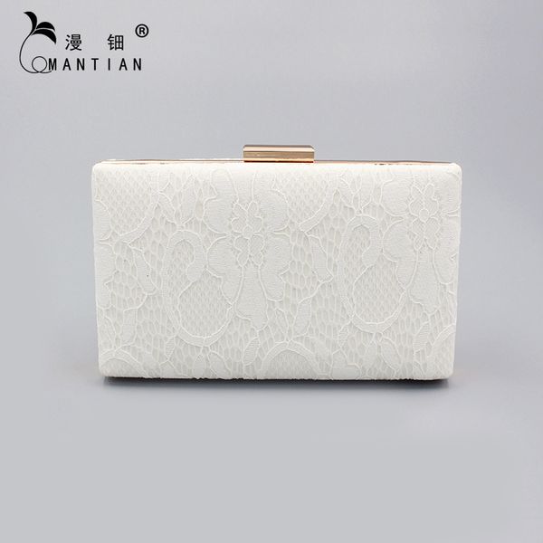 evening bag ladies' luxurious dinner horizontal square lace hand style printed white
evening bag ladies' luxurious dinner horizontal square lace hand style printed white
