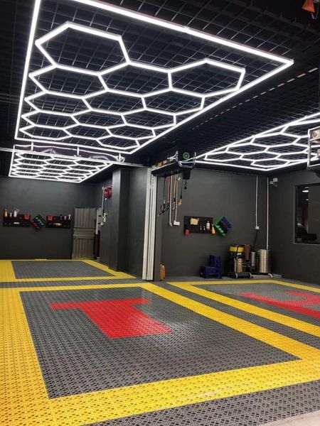 working light customized 8*8m(26*26ft) hexagonal led ceiling for car wash night wall salon nightclub garage
working light customized 8*8m(26*26ft) hexagonal led ceiling for car wash night wall salon nightclub garage
