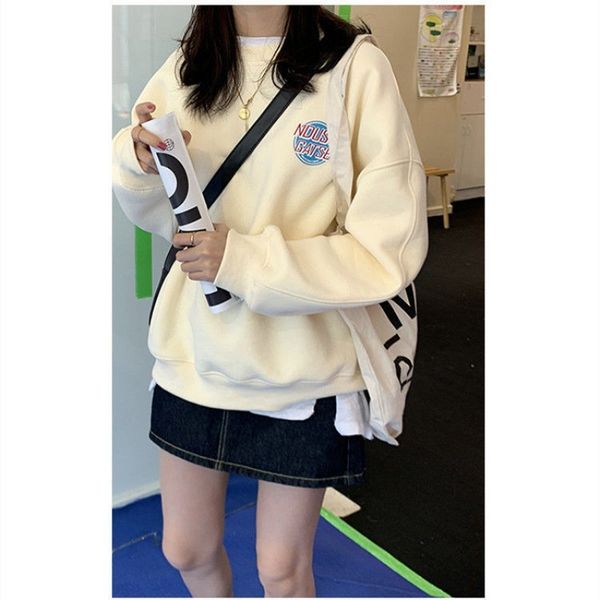 net red cream sweater spring and autumn new loose female ins college chic cream apricot long sleeve, Blue;black
net red cream sweater spring and autumn new loose female ins college chic cream apricot long sleeve, Blue;black