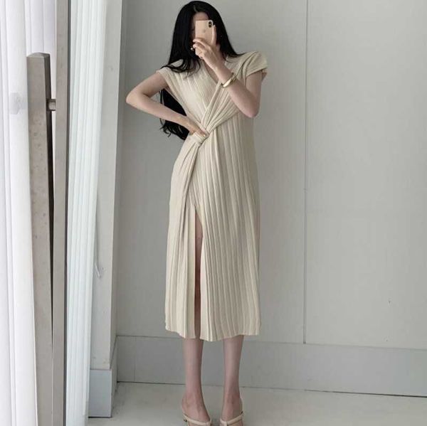summer korean women knitted sweaters dresses sweater dress split v neck 210531, Black;gray
summer korean women knitted sweaters dresses sweater dress split v neck 210531, Black;gray