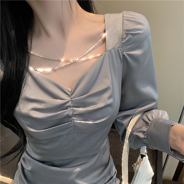 2021 autumn and winter skirt design feeling wrinkle irregular waist slim temperament hepburn style square neck dress, Black;gray
2021 autumn and winter skirt design feeling wrinkle irregular waist slim temperament hepburn style square neck dress, Black;gray