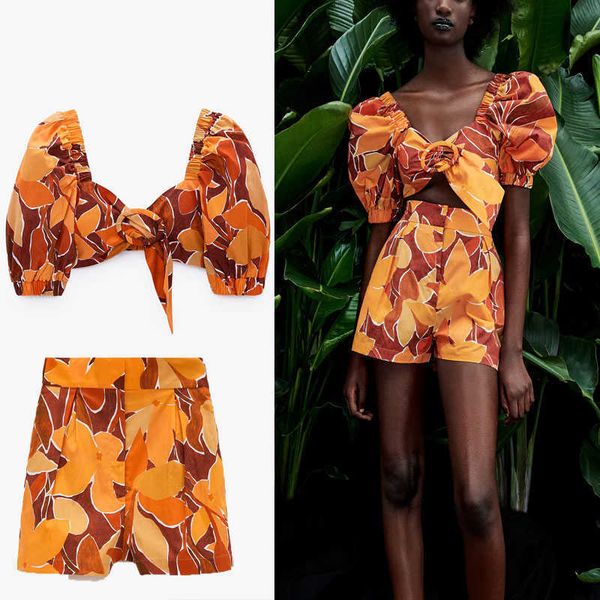 za retro floral print cropped summer women short puff sleeve buckle blouse female fashion smocked elastic shirt 210602, White
za retro floral print cropped summer women short puff sleeve buckle blouse female fashion smocked elastic shirt 210602, White