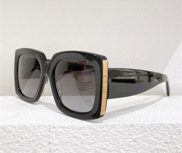 fashion designer 5435 sunglasses for women classic simple square frame glasses leisure wild style anti-ultraviolet protection come with box, White;black
fashion designer 5435 sunglasses for women classic simple square frame glasses leisure wild style anti-ultraviolet protection come with box, White;black