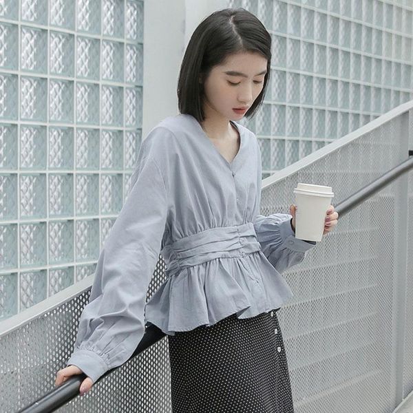women's blouses & shirts vintage v-neck single breasted long sleeve blouse shirt women autumn elegant tunic white femme blusa
women's blouses & shirts vintage v-neck single breasted long sleeve blouse shirt women autumn elegant tunic white femme blusa