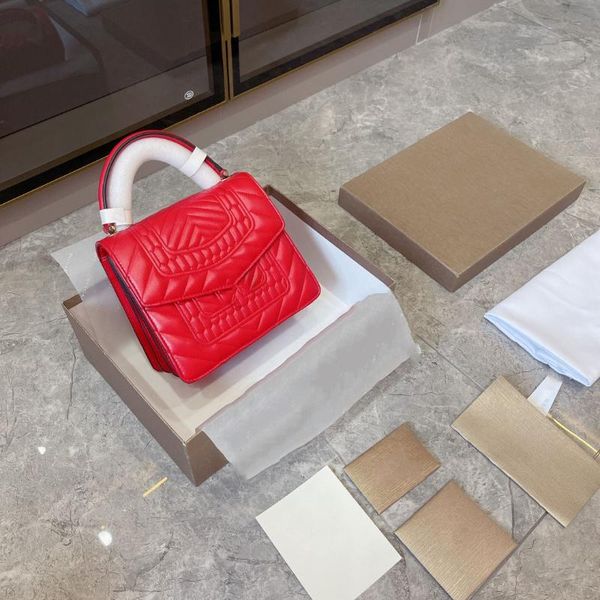 shoulder bags 100744 47 ladies fashion, hand-held, one-shoulder, diagonal bag, releases a signal of love
shoulder bags 100744 47 ladies fashion, hand-held, one-shoulder, diagonal bag, releases a signal of love