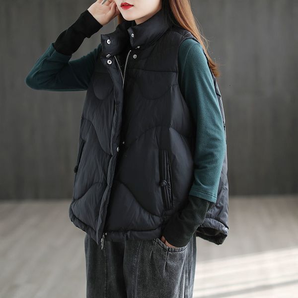 off season white duck down vt for women to wear all kinds of light thin coil buckle warm vt, loose and casual short, Black;white
off season white duck down vt for women to wear all kinds of light thin coil buckle warm vt, loose and casual short, Black;white