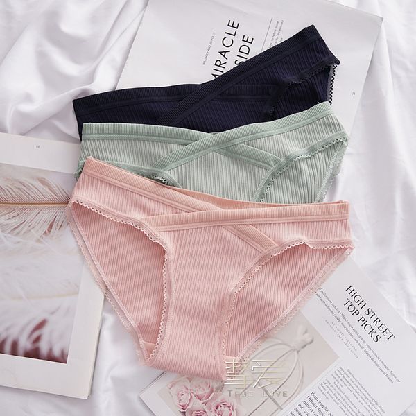 cross low waist women's briefs cotton solid color comfortable underwear, Black;white
cross low waist women's briefs cotton solid color comfortable underwear, Black;white