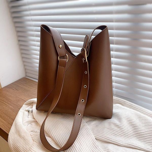 evening bags brand women's bucket shoulder bag 2021 winter female crossbody underarm pu leather luxury designer purses and handbags
evening bags brand women's bucket shoulder bag 2021 winter female crossbody underarm pu leather luxury designer purses and handbags