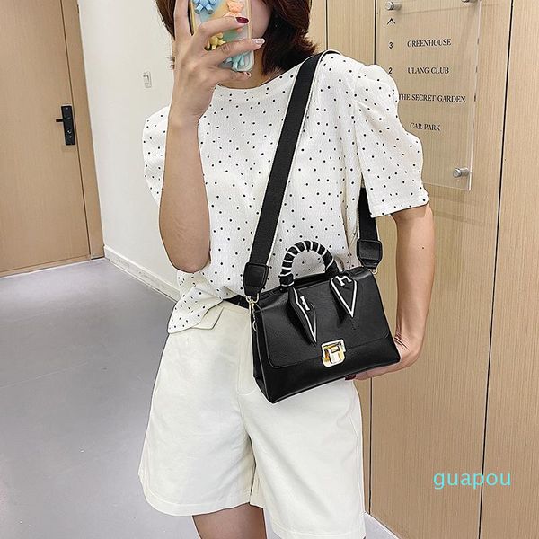 evening bags brand handbag leather shoulder for women purses crossbody bag fashion ribbon square designer satchel
evening bags brand handbag leather shoulder for women purses crossbody bag fashion ribbon square designer satchel