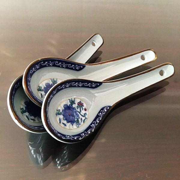 spoons creative color ceramic spoon chinese tableware soup drinking special dessert kitchen accessories reusable
spoons creative color ceramic spoon chinese tableware soup drinking special dessert kitchen accessories reusable