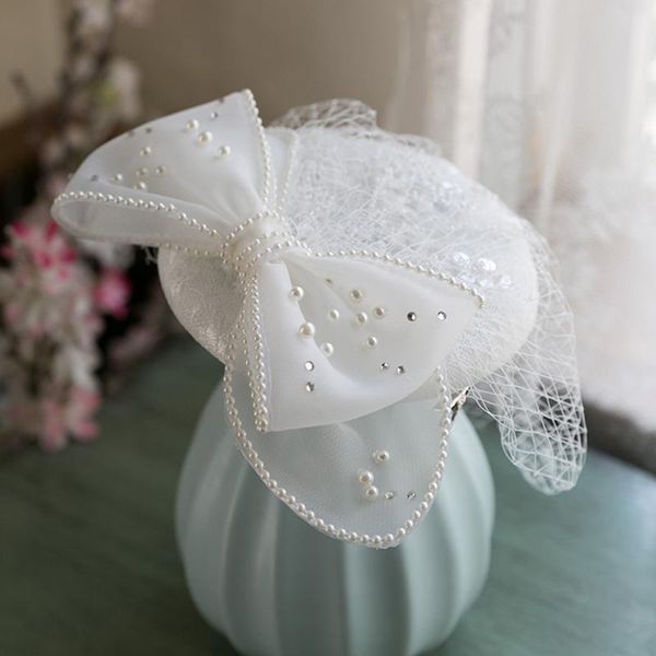 headpieces 2021 fashion vintage wedding hat with pearls beads white bridal headwear accesorios para boda chapeau mariage, Silver
headpieces 2021 fashion vintage wedding hat with pearls beads white bridal headwear accesorios para boda chapeau mariage, Silver