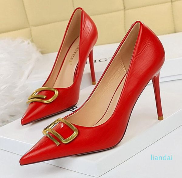 dress shoes woman pumps 2022 new high heels stiletto pu leather women heels party shoes female heel, Black
dress shoes woman pumps 2022 new high heels stiletto pu leather women heels party shoes female heel, Black