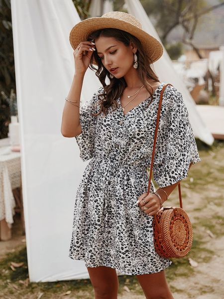 2021 new spring and summer original women's wear sleeve loose thin small broken skirt fashion europe the united states women k2mq, Black;gray
2021 new spring and summer original women's wear sleeve loose thin small broken skirt fashion europe the united states women k2mq, Black;gray
