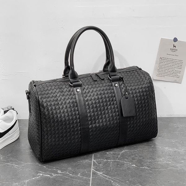 women large capacity travel bag waterproof pu men trip tote woven design luggage handbag portable weekend duffle bag
women large capacity travel bag waterproof pu men trip tote woven design luggage handbag portable weekend duffle bag