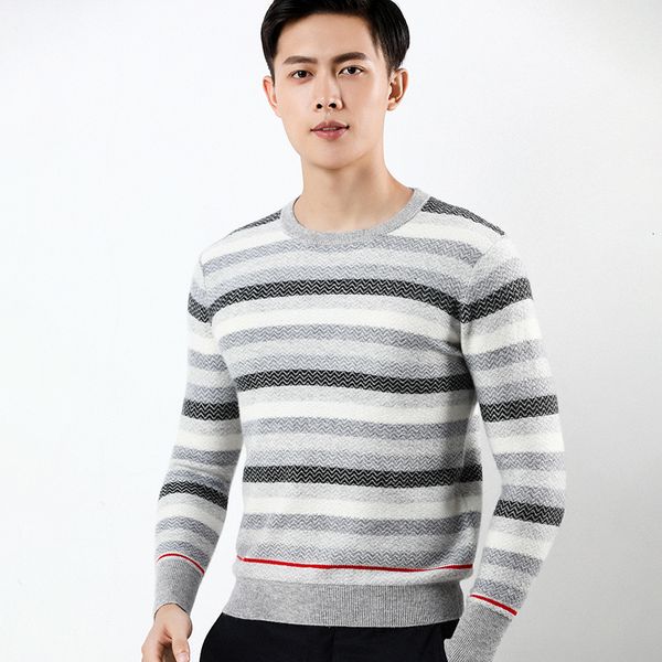 2021 new autumn winter men's knitting jumper long sleeve mens o-neck sweater 100% cashmere men thickening warm oxfg, White;black
2021 new autumn winter men's knitting jumper long sleeve mens o-neck sweater 100% cashmere men thickening warm oxfg, White;black