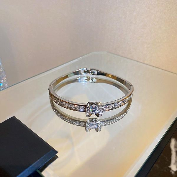 bangle origin summer exquisite hollow circle metal charm bangles for women ladies silver colour full shiny rhinestone jewelry, Black
bangle origin summer exquisite hollow circle metal charm bangles for women ladies silver colour full shiny rhinestone jewelry, Black