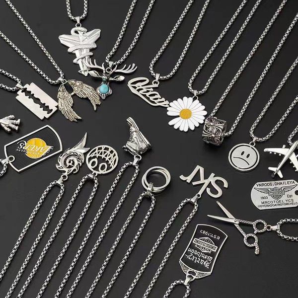 pendant necklaces 2021 fashion demon eye hip-hop rock jewelry men and women stainless steel necklace army card, Silver
pendant necklaces 2021 fashion demon eye hip-hop rock jewelry men and women stainless steel necklace army card, Silver