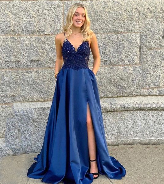 spaghetti straps high split evening dresses beaded v neck long formal prom gowns for women plus size, Black;red
spaghetti straps high split evening dresses beaded v neck long formal prom gowns for women plus size, Black;red