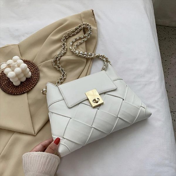 shoulder bags jasper in 2021 bag hand woven chain underarm fashion trend of retro exquisite wide bar women flap pocket single pu
shoulder bags jasper in 2021 bag hand woven chain underarm fashion trend of retro exquisite wide bar women flap pocket single pu