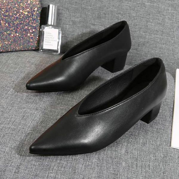 dress shoes fashion soft leather high heel black red women's crude v mouth pointed toe work single plus size 33-40 tacones 
dress shoes fashion soft leather high heel black red women's crude v mouth pointed toe work single plus size 33-40 tacones