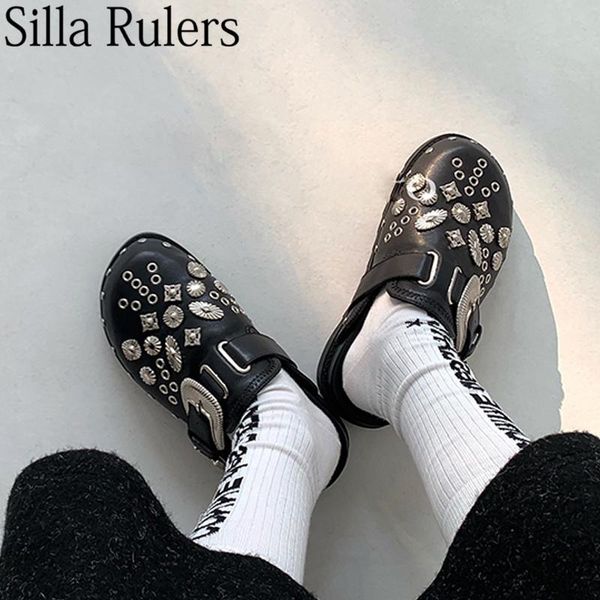 runway silver rivet closed toe mules women thick sole metal buckles slippers woman round toe slip on out side ladies slippers, Black
runway silver rivet closed toe mules women thick sole metal buckles slippers woman round toe slip on out side ladies slippers, Black