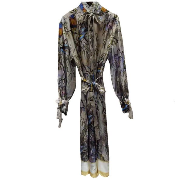2021 spring new women's dress ivory silk twill xique print waist cuff tie shirt x63a, Black;gray
2021 spring new women's dress ivory silk twill xique print waist cuff tie shirt x63a, Black;gray