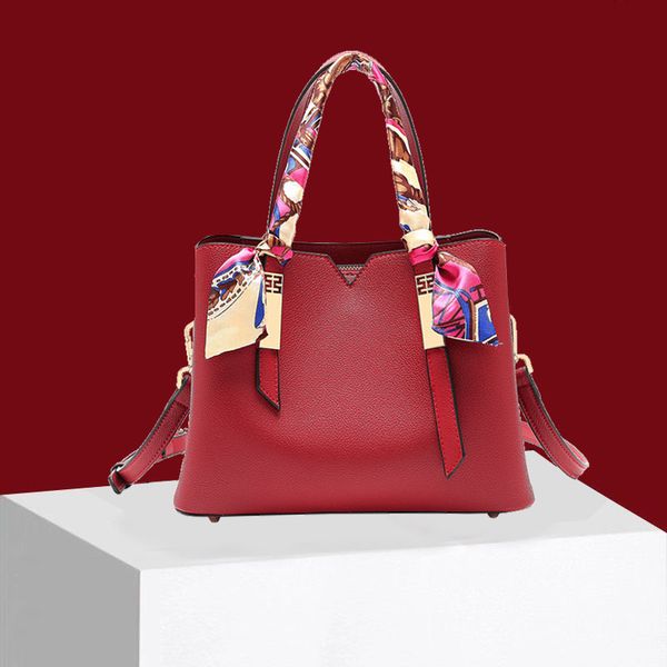 2021 new wedding messenger bridal foreign mother bag handbag style shoulder red and take easy to festive sucph
2021 new wedding messenger bridal foreign mother bag handbag style shoulder red and take easy to festive sucph