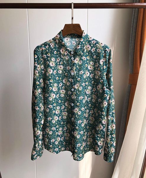 2021 new camisa impresso de flor verde feminina s manga longa seda e algodo vintage chique chemisier femme blusa v4pm, Black
2021 new camisa impresso de flor verde feminina s manga longa seda e algodo vintage chique chemisier femme blusa v4pm, Black