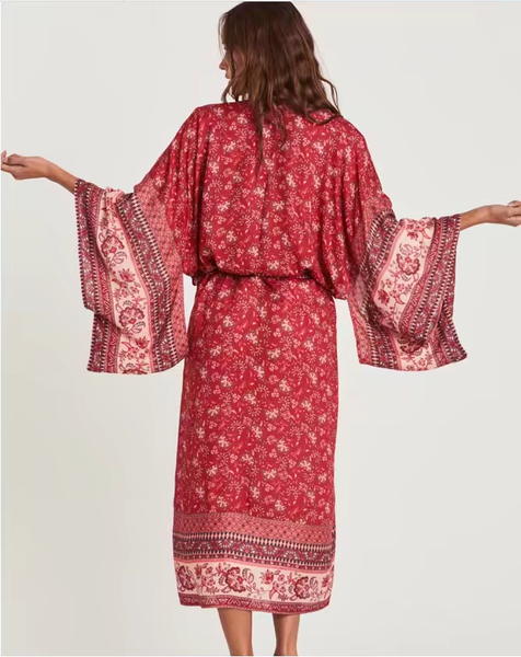 2021 bohemia v neck red floral print long kimono shirt boho ethnic new lacing up bow long sleeve cardigan holiday blouse loose
2021 bohemia v neck red floral print long kimono shirt boho ethnic new lacing up bow long sleeve cardigan holiday blouse loose