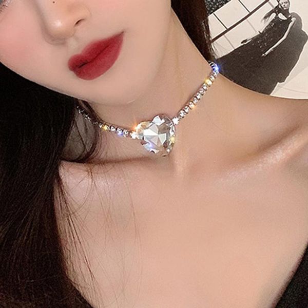 pendant necklaces trendy shine love heart crystal choker necklace for women geometric rhinestones statement jewelry party gifts, Silver
pendant necklaces trendy shine love heart crystal choker necklace for women geometric rhinestones statement jewelry party gifts, Silver