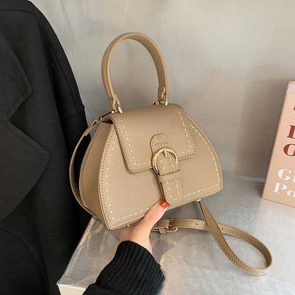 brand original design crossbody bag female shoulder bag 2021 new female cute handbag
brand original design crossbody bag female shoulder bag 2021 new female cute handbag