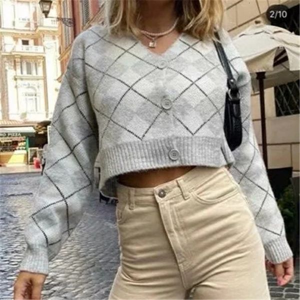 2021 new diamond lattice sweater ins european and american women's versatile v-neck loose knitted cardigan mh0y, White;black
2021 new diamond lattice sweater ins european and american women's versatile v-neck loose knitted cardigan mh0y, White;black