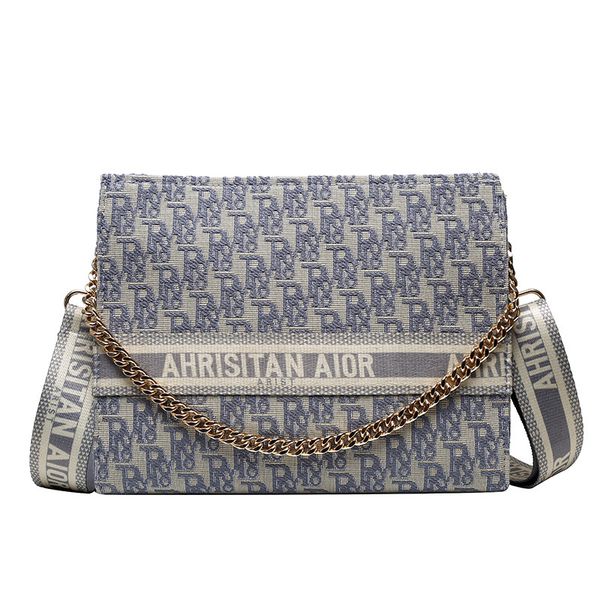 one shoulder messenger bag female new popular small square bag chain handbag handbags premium 1smg
one shoulder messenger bag female new popular small square bag chain handbag handbags premium 1smg